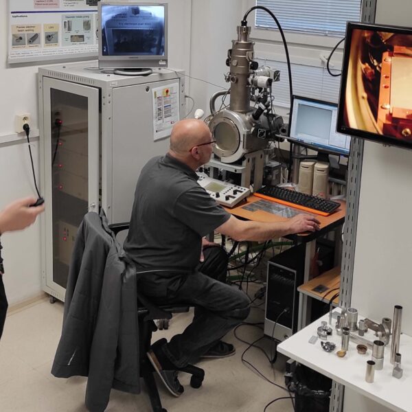 Exkurze do ÚPT Brno