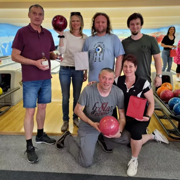Přebor zaměstnanců škol v bowlingu