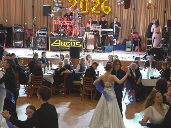 Video z&nbsp;letošního plesu maturantů